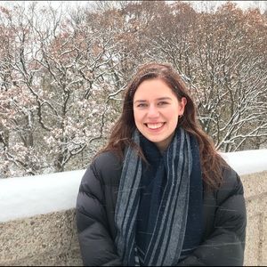 Meet your Posher, Leyla